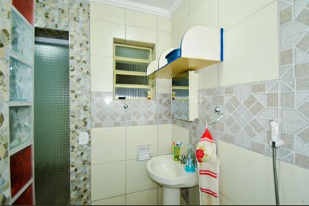 Casa à venda com 125m², 2 quartos e 3 vagasBanheiro