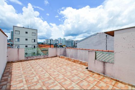 Casa à venda com 125m², 2 quartos e 3 vagasTerraço