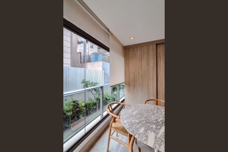 Apartamento para alugar com 70m², 1 quarto e 1 vagaVaranda da Sala