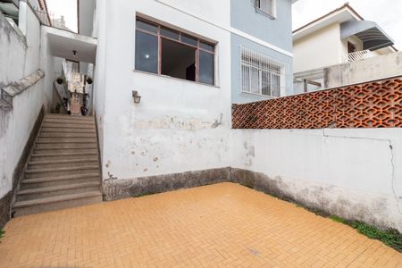Casa à venda com 128m², 4 quartos e 2 vagasGaragem