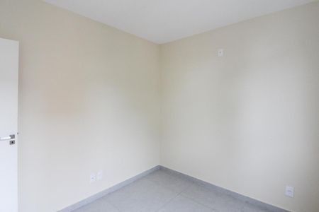 Apartamento à venda com 77m², 3 quartos e 2 vagas Apartamento à venda com 77m², 3 quartos e 2 vagasQuarto 2