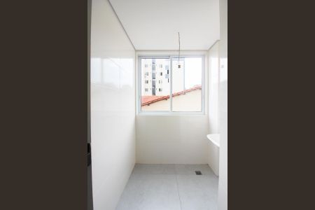 Apartamento à venda com 77m², 3 quartos e 2 vagas Apartamento à venda com 77m², 3 quartos e 2 vagasÁrea de Serviço