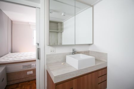 Apartamento à venda com 125m², 3 quartos e 1 vaga Apartamento à venda com 125m², 3 quartos e 1 vagaBanheiro de Suíte