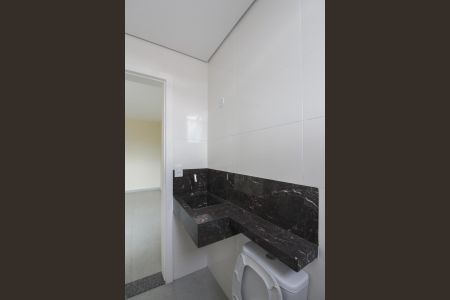 Apartamento à venda com 85m², 3 quartos e 2 vagas Apartamento à venda com 85m², 3 quartos e 2 vagasBanheiro da Suíte