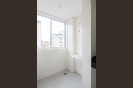 Apartamento à venda com 85m², 3 quartos e 2 vagas Apartamento à venda com 85m², 3 quartos e 2 vagasÁrea de Serviço