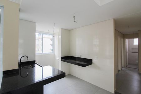 Apartamento à venda com 85m², 3 quartos e 2 vagas Apartamento à venda com 85m², 3 quartos e 2 vagasCozinha