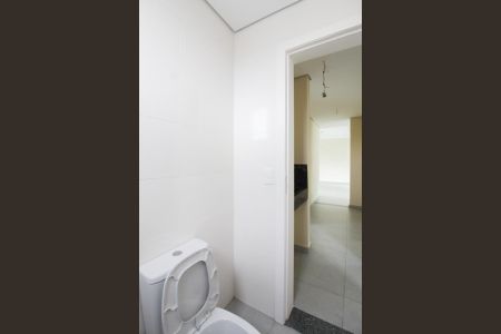 Apartamento à venda com 85m², 3 quartos e 2 vagas Apartamento à venda com 85m², 3 quartos e 2 vagasBanheiro Social