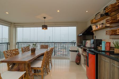 Apartamento à venda com 96m², 2 quartos e 2 vagas Apartamento à venda com 96m², 2 quartos e 2 vagasSala/Varanda gourmet