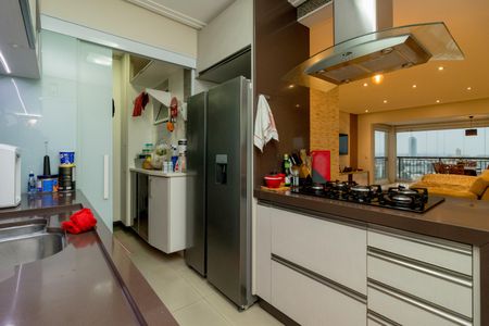 Apartamento à venda com 96m², 2 quartos e 2 vagas Apartamento à venda com 96m², 2 quartos e 2 vagasCozinha