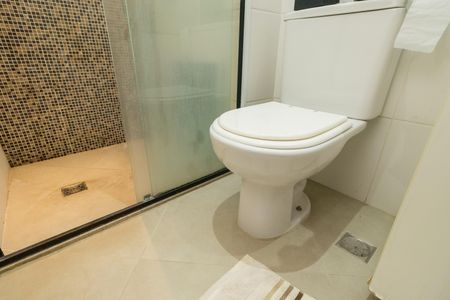 Apartamento à venda com 96m², 2 quartos e 2 vagas Apartamento à venda com 96m², 2 quartos e 2 vagasBanheiro Suíte 1