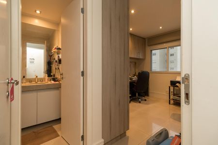 Apartamento à venda com 96m², 2 quartos e 2 vagas Apartamento à venda com 96m², 2 quartos e 2 vagasSuíte 2