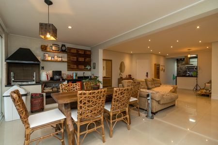 Apartamento à venda com 96m², 2 quartos e 2 vagas Apartamento à venda com 96m², 2 quartos e 2 vagasSala/Varanda gourmet