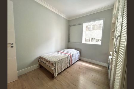 Quarto 1 de apartamento para alugar com 2 quartos, 58m² em Centro, Florianópolis