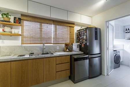 Cozinha de apartamento à venda com 3 quartos, 115m² em Moema, São Paulo