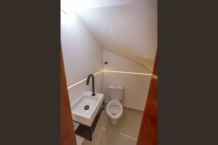 Casa de condomínio à venda com 50m², 2 quartos e 1 vaga Casa de condomínio à venda com 50m², 2 quartos e 1 vagaLavabo