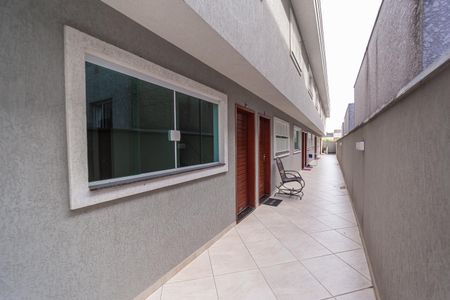 Casa de condomínio à venda com 50m², 2 quartos e 1 vaga Casa de condomínio à venda com 50m², 2 quartos e 1 vagaÁrea comum