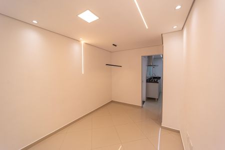 Sala de casa de condomínio à venda com 2 quartos, 50m² em Vila Ré, São Paulo