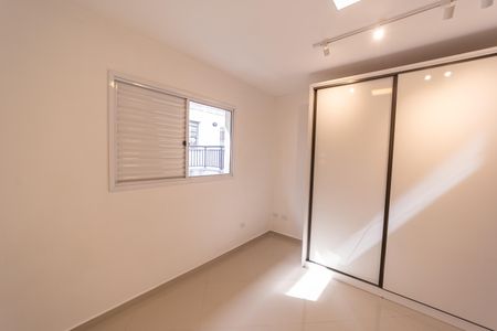 Casa de condomínio à venda com 50m², 2 quartos e 1 vaga Casa de condomínio à venda com 50m², 2 quartos e 1 vagaQuarto 1