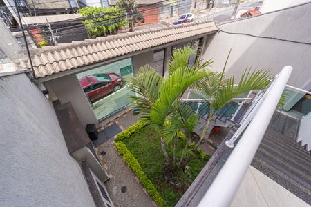 Casa de condomínio à venda com 50m², 2 quartos e 1 vaga Casa de condomínio à venda com 50m², 2 quartos e 1 vagaÁrea comum