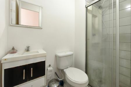 Apartamento para alugar com 50m², 2 quartos e 1 vaga Apartamento para alugar com 50m², 2 quartos e 1 vagaBanheiro