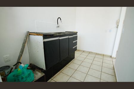 Cozinha de apartamento para alugar com 3 quartos, 93m² em Nova Mirim, Praia Grande