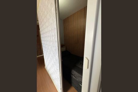 Apartamento para alugar com 49m², 2 quartos e 1 vagaQuarto