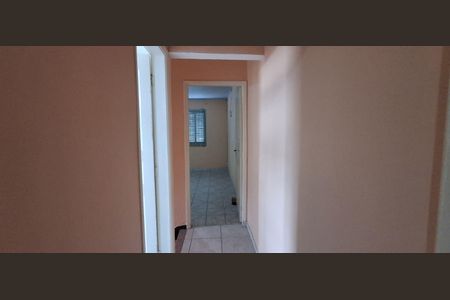 Casa à venda com 178m², 4 quartos e 2 vagasCorredor 