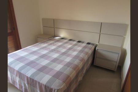 Casa à venda com 122m², 2 quartos e 1 vagaQuarto