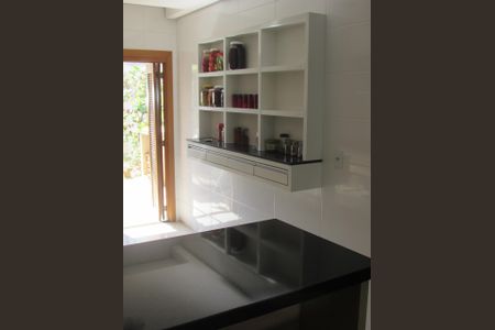 Casa à venda com 122m², 2 quartos e 1 vagaCozinha