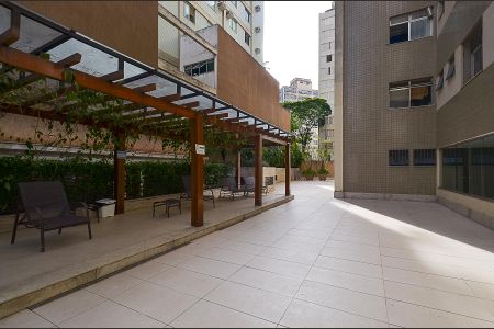 Apartamento à venda com 106m², 2 quartos e 1 vagaÁrea comum