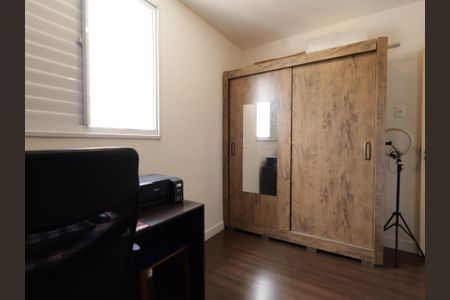 Apartamento para alugar com 64m², 2 quartos e 1 vagaQuarto