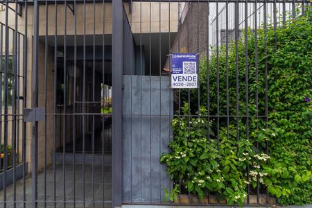 Apartamento à venda com 54m², 2 quartos e 1 vaga Apartamento à venda com 54m², 2 quartos e 1 vagaPlaca