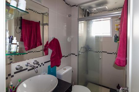 Apartamento à venda com 54m², 2 quartos e 1 vaga Apartamento à venda com 54m², 2 quartos e 1 vagaBanheiro