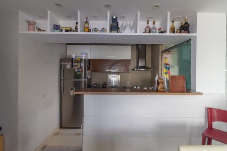 Apartamento à venda com 54m², 2 quartos e 1 vaga Apartamento à venda com 54m², 2 quartos e 1 vagaCozinha