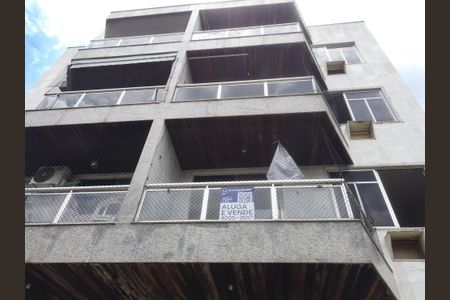 Apartamento à venda com 136m², 2 quartos e 1 vagaPlaquinha