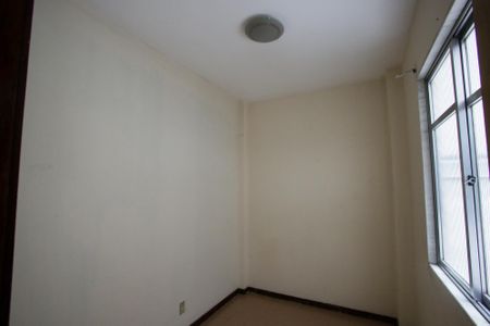 Apartamento à venda com 136m², 2 quartos e 1 vagaQuarto de Serviço