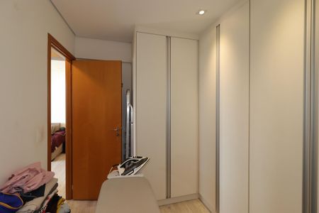 Apartamento à venda com 51m², 2 quartos e 1 vagaQuarto 2