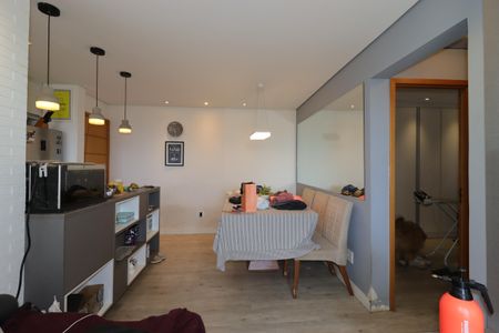Sala de apartamento à venda com 2 quartos, 51m² em Utinga, Santo André