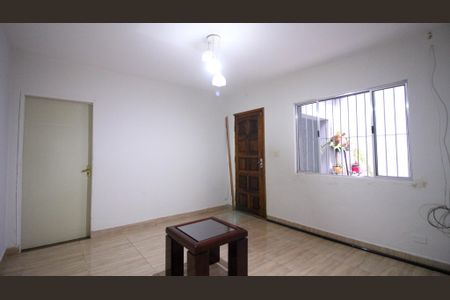 Sala de casa à venda com 2 quartos, 80m² em Vila Cunha Bueno, São Paulo