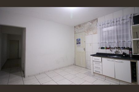 Casa para alugar com 80m², 2 quartos e 1 vagaCozinha