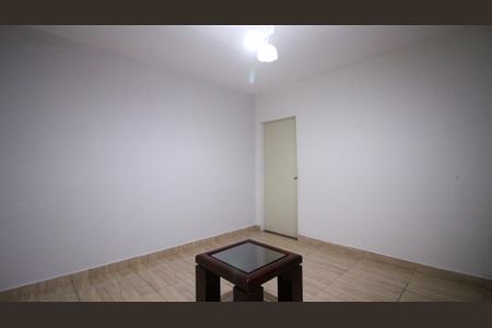 Sala de casa à venda com 2 quartos, 80m² em Vila Cunha Bueno, São Paulo
