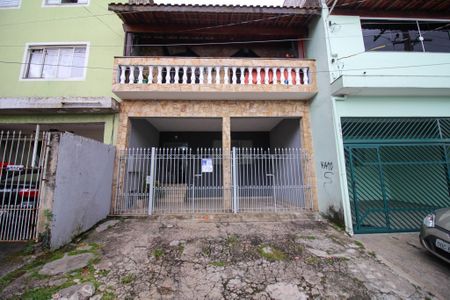 Casa para alugar com 80m², 2 quartos e 1 vagaFachada