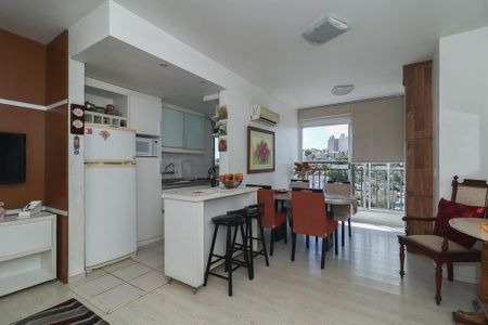 Apartamento à venda com 67m², 2 quartos e 1 vagaSala