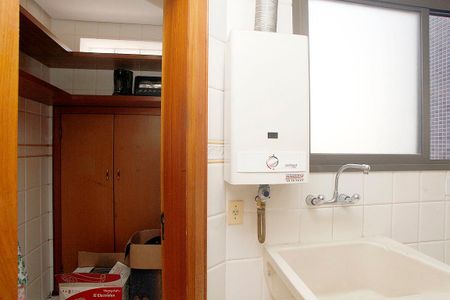 Apartamento para alugar com 170m², 3 quartos e 2 vagasÁrea de Serviço + Despensa