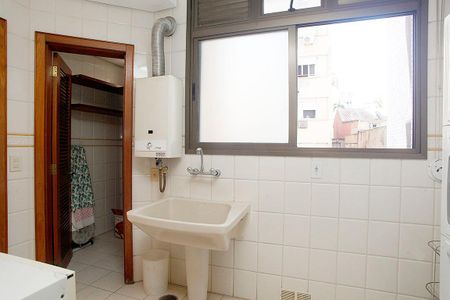 Apartamento para alugar com 170m², 3 quartos e 2 vagasÁrea de Serviço + Despensa