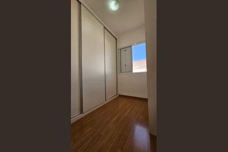 Quarto de casa de condomínio à venda com 3 quartos, 82m² em Jardim Shangai, Jundiaí