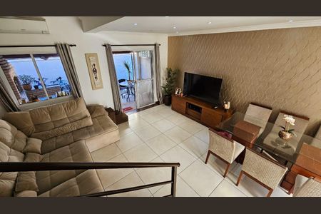 Sala de casa de condomínio à venda com 3 quartos, 82m² em Jardim Shangai, Jundiaí