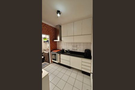 Casa de condomínio à venda com 82m², 3 quartos e 2 vagas Casa de condomínio à venda com 82m², 3 quartos e 2 vagasCozinha