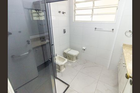 Apartamento à venda com 180m², 3 quartos e 1 vagaBanheiro da Suíte