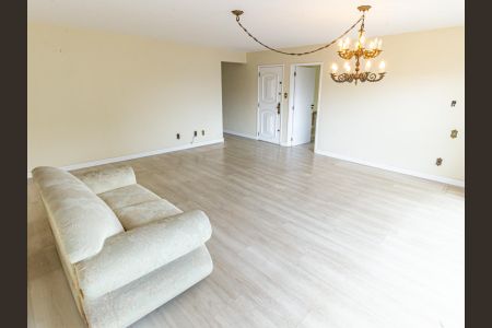 Apartamento à venda com 180m², 3 quartos e 1 vagaSala